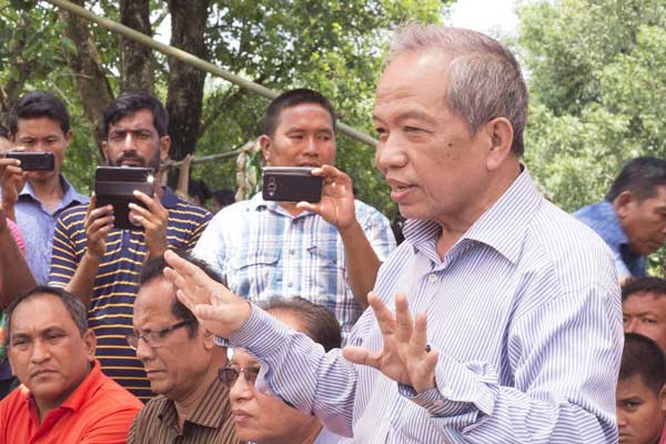 ‘নয়ন হত্যার ঘটনা যেমনি নিন্দনীয়,তেমনি ঘরবাড়ীতে অগ্নিসংযোগ অমানবিক ও ন্যাক্কারজনক’