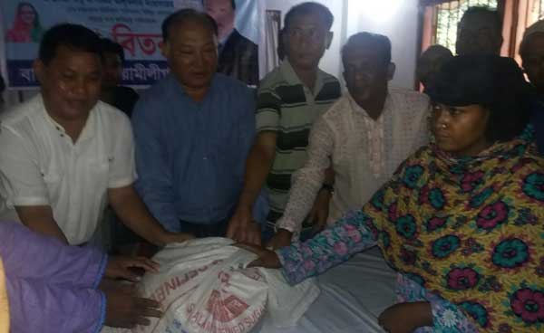 আওয়ামীলীগ সরকার দুর্গতদের পাশে ছিলো এবং থাকবে