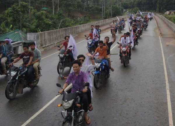 খাগড়াছড়িতে মোটর শোভাযাত্রা