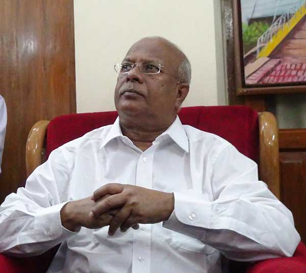 সবাইকে আইন মেনে চলতে হবে :দুদুক চেয়ারম্যান