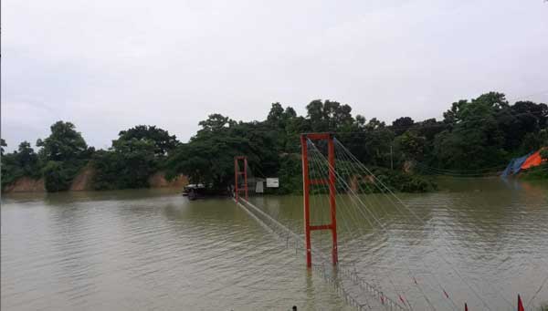 পর্যটক শূন্য রাঙামাটি !