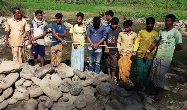 রুমায় পাথর উত্তোলনের দায়ে ৯ জন আটক