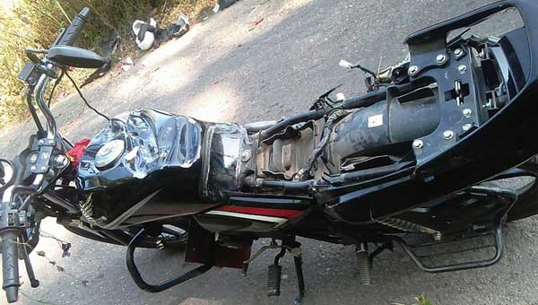 সাংবাদিকের মোটর সাইকেল ভাংচুর বাঘাইছড়িতে