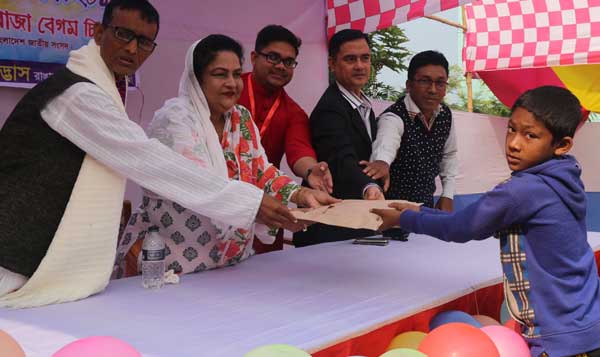 চতুর্থ বর্ষপূর্তিতে পিঠা উৎসব উদ্ভাস’র