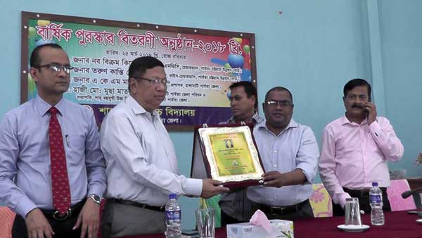 শাহ উচ্চ বিদ্যালয়ে নব বিক্রম কিশোর ত্রিপুরা