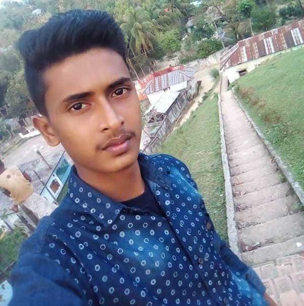 ছাত্রলীগ নেতাকে কুপিয়ে হত্যা,মেয়র রফিককে গ্রেফতারের দাবি