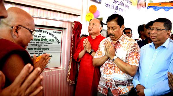 ‘পাহাড়ে উন্নয়নের ধারাবাহিকতা অব্যাহত রাখতে হবে’