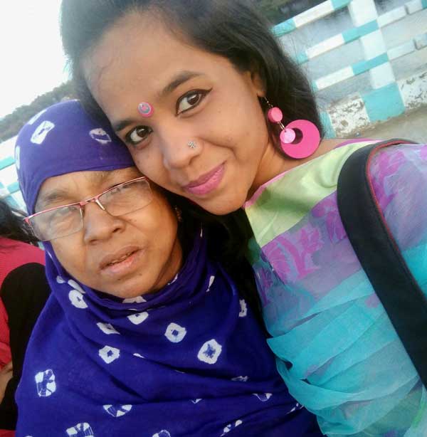 ভালোবাসা মায়ের জন্য…মায়েদের জন্য……