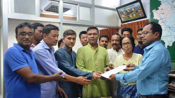 বান্দরবানে বিএনপির দু’গ্রুপের পৃথক স্মারকলিপি