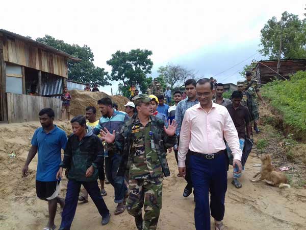 পাহাড় ধসের ঝুঁকিতে রাঙামাটির ১৫ হাজার মানুষ
