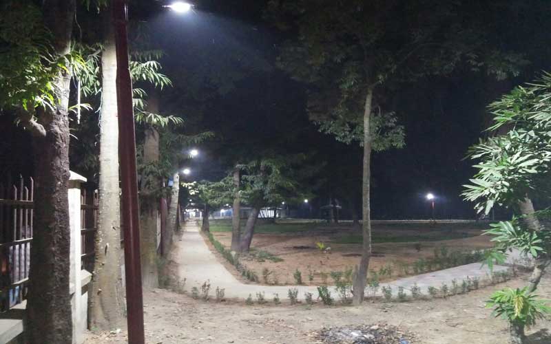 জ্বলে উঠল রাঙামাটি পার্কের সন্ধ্যাবাতি !