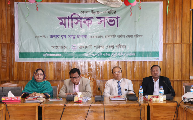 হ্রদ ড্রেজিংয়ে উদ্যোগ নেয়ার পরামর্শ