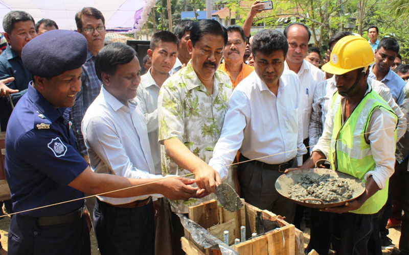 পাড়াকেন্দ্রের ভিত্তি স্থাপন করলেন পার্বত্য মন্ত্রী