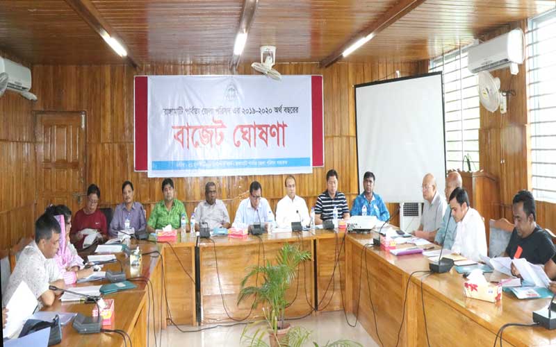 শিক্ষা খাতে বরাদ্দের অর্ধেকই খরচ করতে পারে না