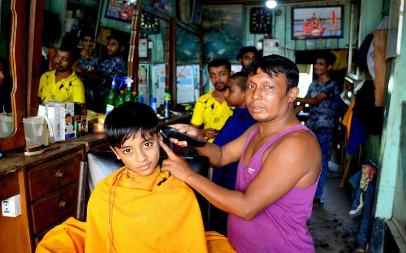 আন্তরিকতাই দু’ভাইয়ের ব্যবসায়ের বড় পুঁজি