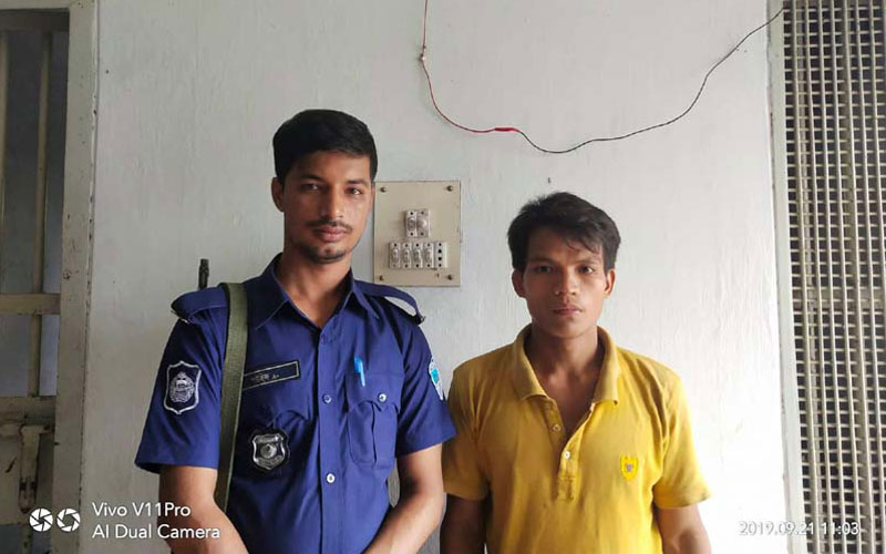 মহালছড়িতে প্রতিবন্ধীকে ধর্ষণের অভিযোগে যুবক আটক