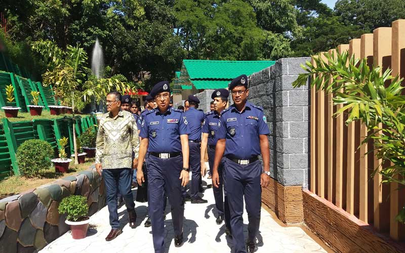 পলওয়েল কটেজ উদ্বোধন করলেন আইজিপি