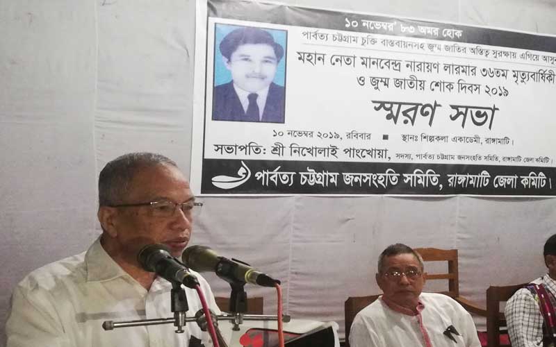 ভ্রাতৃঘাতি সংঘাত বন্ধের আহ্বান ঊষাতনের