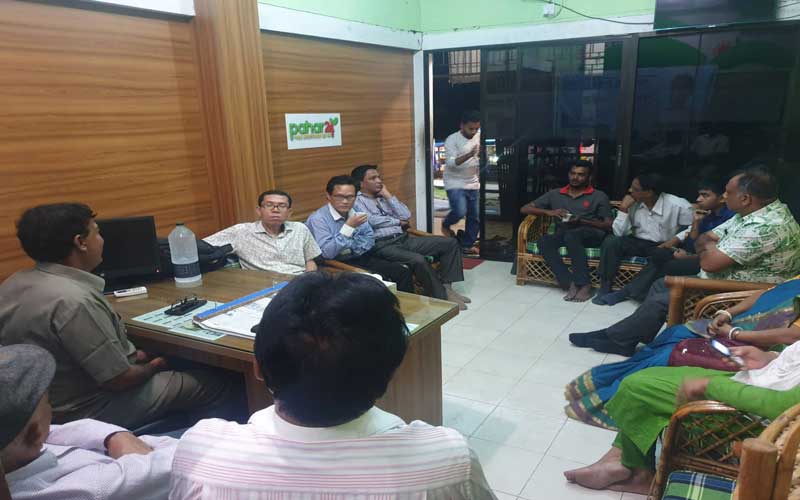 এক মুগ্ধ মায়াবতী সন্ধ্যায় সাহিত্য আরাধনা