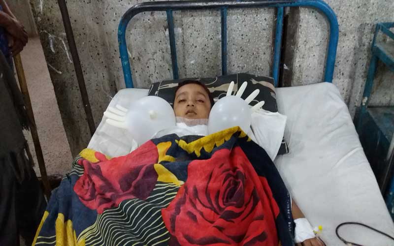সৎ মায়ের অসৎ প্রচেষ্টা !