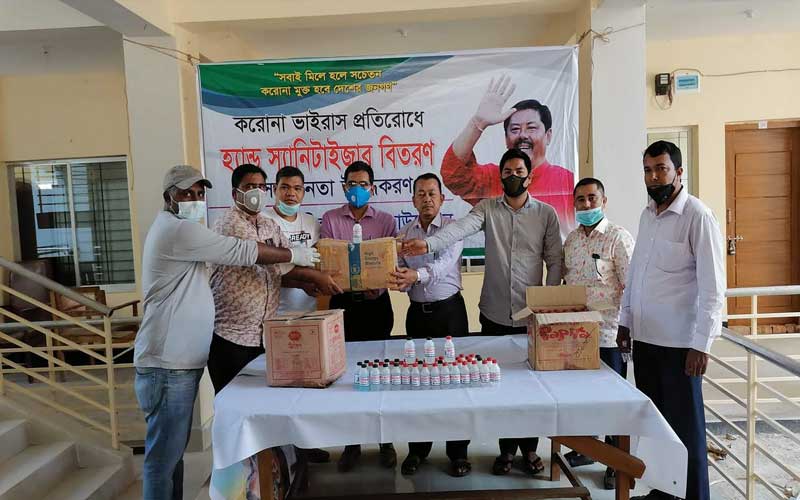 ৮ হাজার স্যানিটাইজার বিতরণ করলো বীর বাহাদুর ফাউন্ডেশন