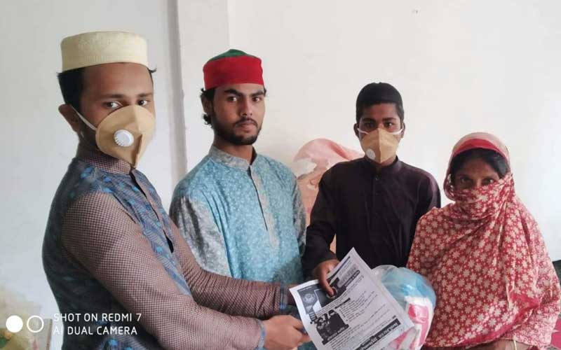 অসচ্ছলদের পাশে বাঘাইছড়ি ছাত্রসেনা