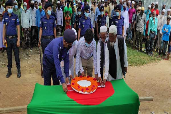 মুক্তিযোদ্ধা নুরুল ইসলাম চিরশায়িত