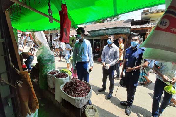 দ্রব্যমূল্য নিয়ন্ত্রণে রাঙামাটিতে ভ্রাম্যমান আদালত