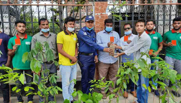 বান্দরবানে ধর্ষণ-মাদকের বিরুদ্ধে লাল কার্ড