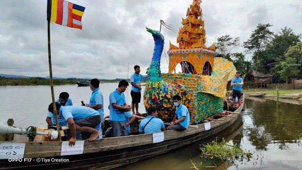 মহালছড়িতে জাঁকজমকভাবে প্রবারণা পূর্ণিমা উদযাপন