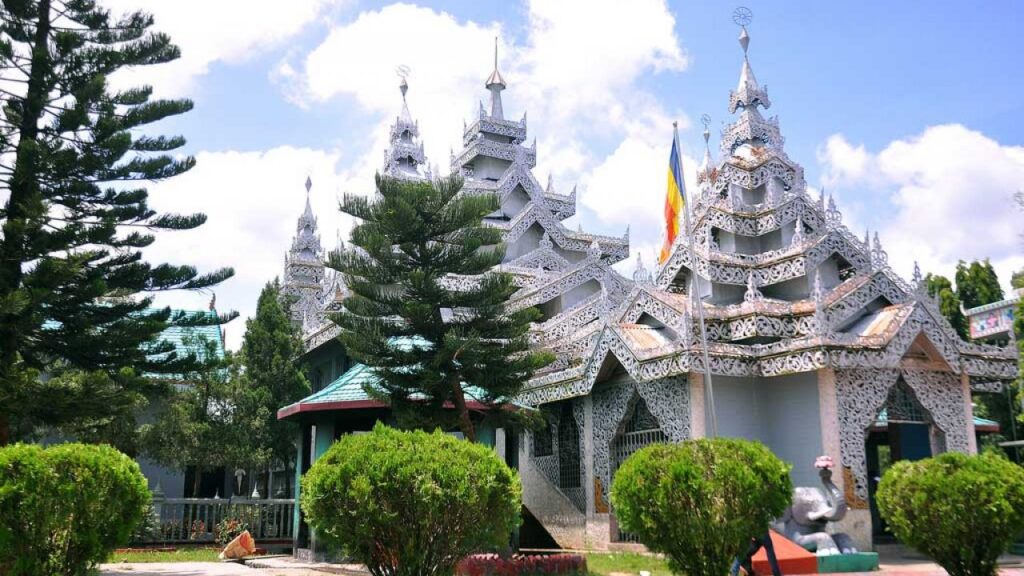 রাজবন বিহারে কঠিন চীবর দানোৎসব ২৭ নভেম্বর