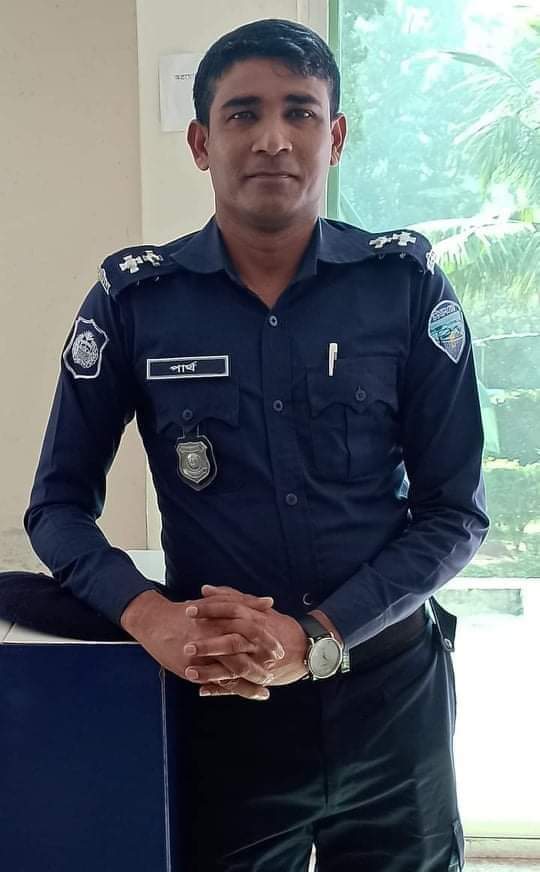 মামলার সাক্ষী দিতে এসে লাশ হলেন এসআই পার্থ