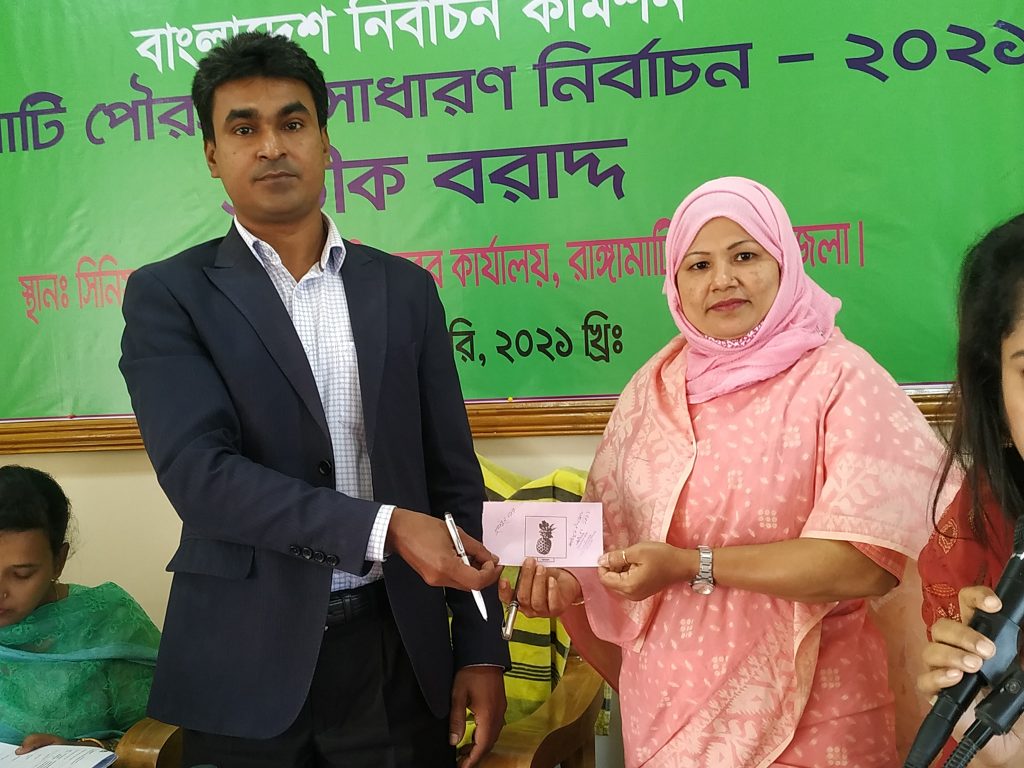 প্রার্থীদের মধ্যে প্রতীক বরাদ্দ, শুরু হল প্রচারণা