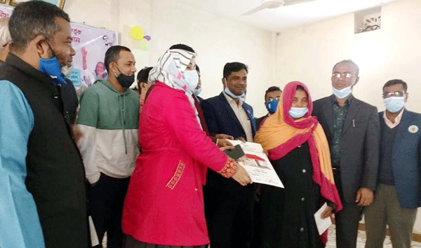 নাইক্ষ্যংছড়ির ২৫ গৃহহীন পরিবার পেল নতুন ঘর