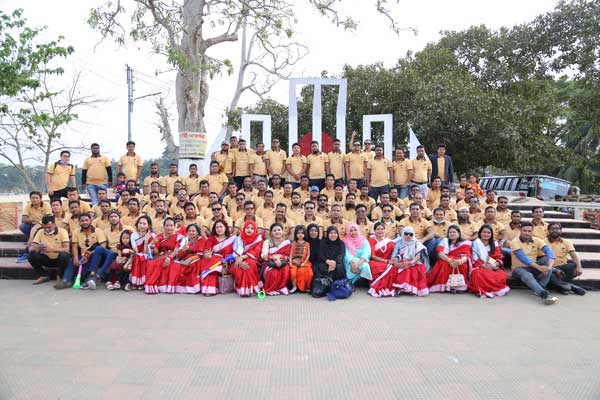 দুই দশক পূর্তিতে ২০০১ ব্যাচের বর্ণিল আয়োজন