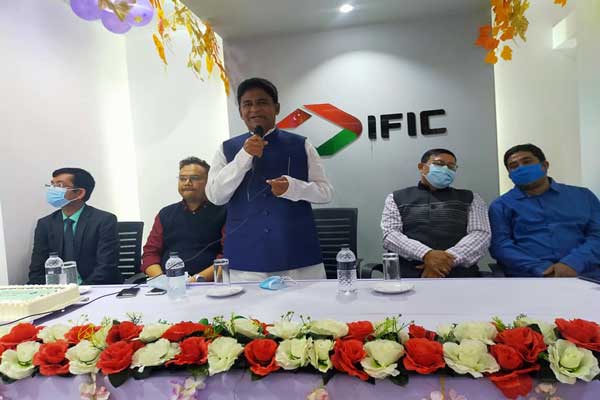আইএফআইসি ব্যাংকের নতুন উপশাখা উদ্বোধন তবলছড়িতে