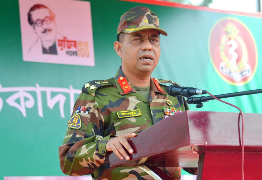 প্রথম দিনে সিএমএইচে টিকা নিল ২০ সেনা সদস্য