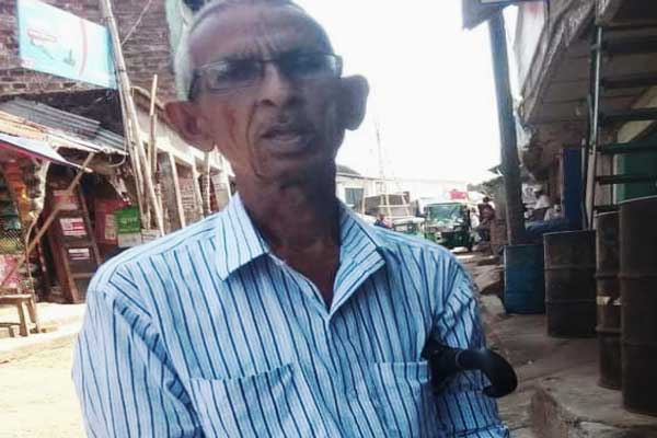 ৩০ পুরিয়া গাঁজাসহ ‘কালাম মাষ্টার’ আটক !