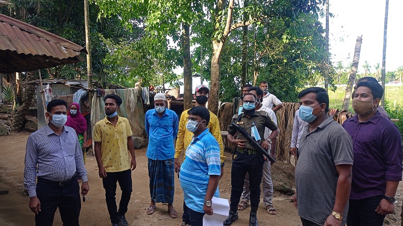 ‘প্রধানমন্ত্রীর উপহার’ তদারকিতে দুর্গমাঞ্চল চষে বেড়াচ্ছেন বাঘাইছড়ি ইউএনও