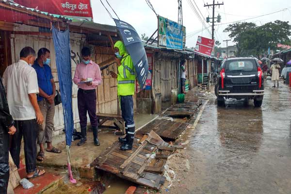 নাইক্ষ্যংছড়ির চার দোকানিকে জরিমানা
