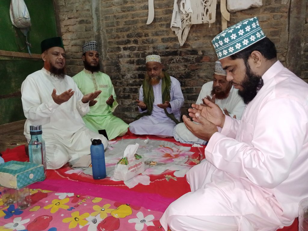 রিজার্ভ বাজার মসজিদ কলোনি সমাজ সংঘের দোয়া মাহফিল