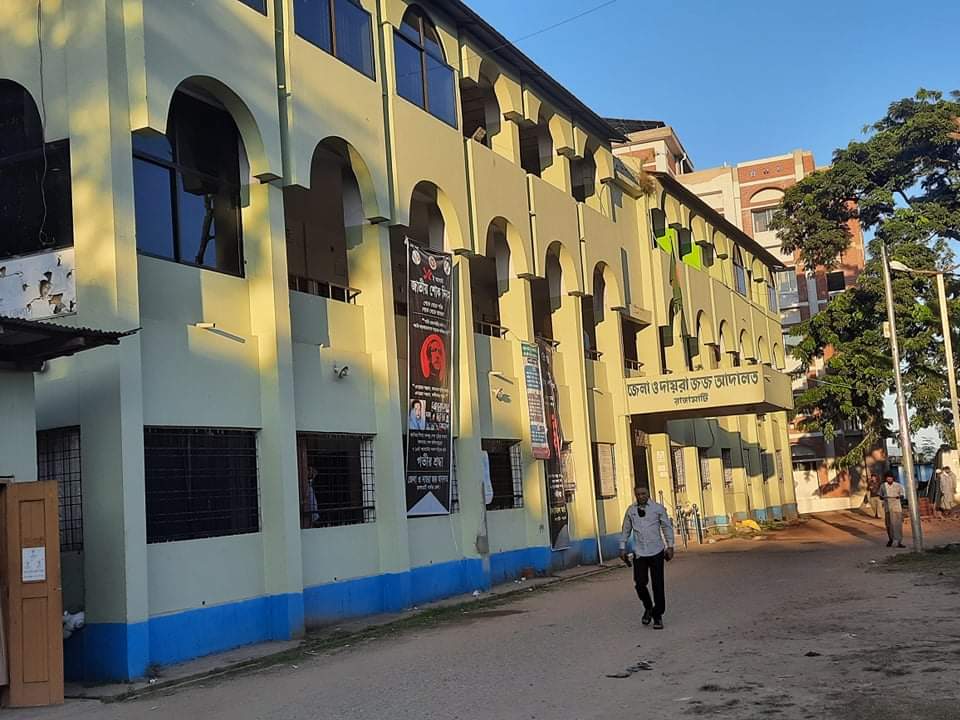 স্কুলছাত্রীকে ধর্ষণচেষ্টা, নির্মাণ শ্রমিকের ১০ বছর কারাদণ্ড