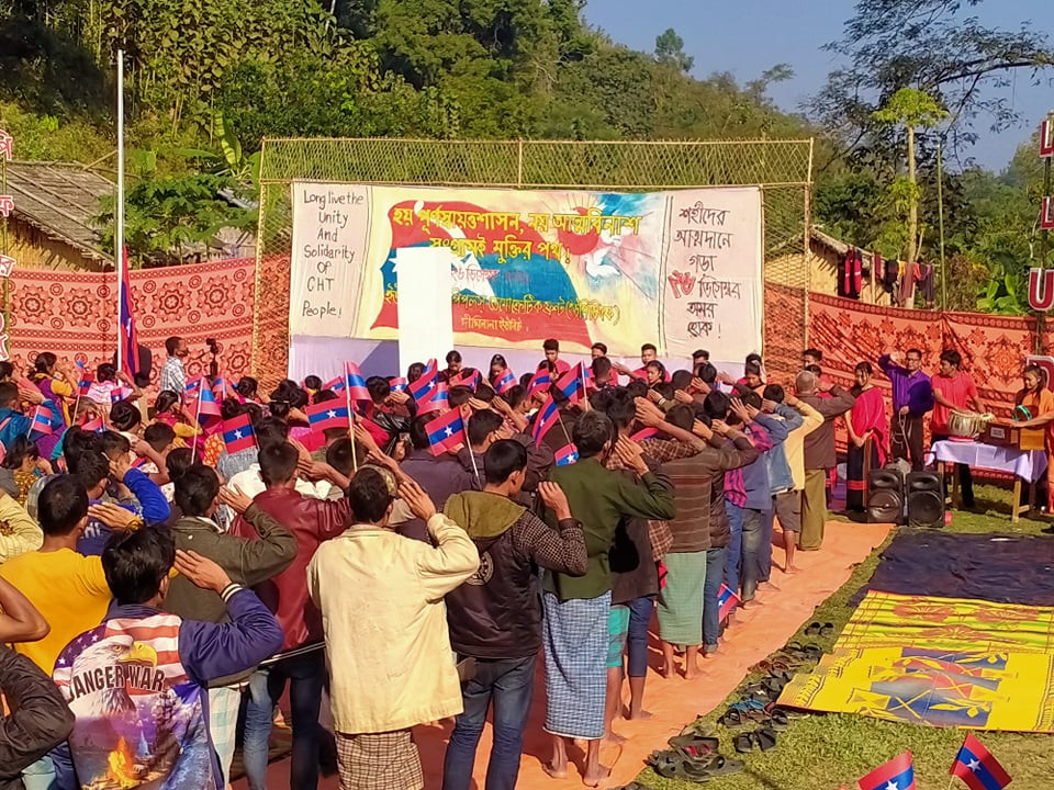 সন্তু লারমাকে যৌথ আন্দোলনের প্রস্তাব ইউপিডিএফের