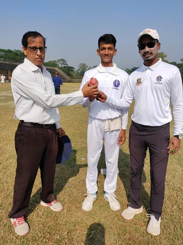 রাঙামাটির হার ৮ উইকেটে!