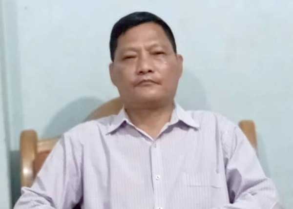 ডা: শহীদ তালুকদারের পাশে পুরো খাগড়াছড়ি