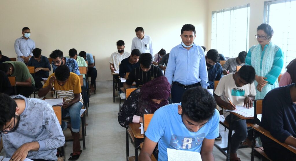 রাবিপ্রবিতে গুচ্ছভুক্ত ‘সি’ ইউনিটের ভর্তি পরীক্ষা অনুষ্ঠিত