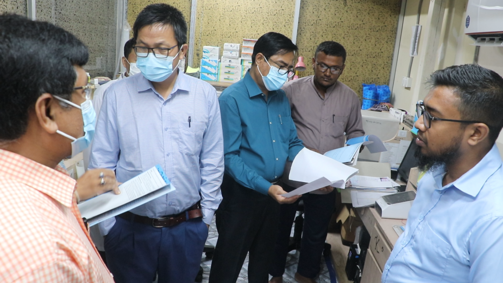 খাগড়াছড়িতে অনিবন্ধিত স্বাস্থ্যসেবা প্রতিষ্ঠানকে জরিমানা