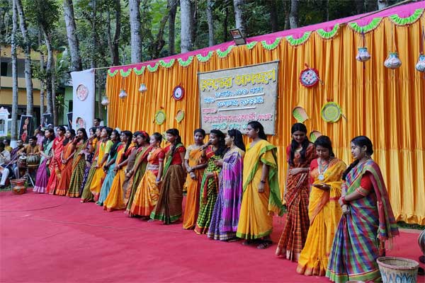 বর্ণিল আয়োজনে ‘হেমন্তের আমন্ত্রণ’ কাপ্তাইয়ে