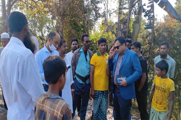 আগুনে ক্ষতিগ্রস্ত বসতভিটা পরিদর্শনে ইউএনও