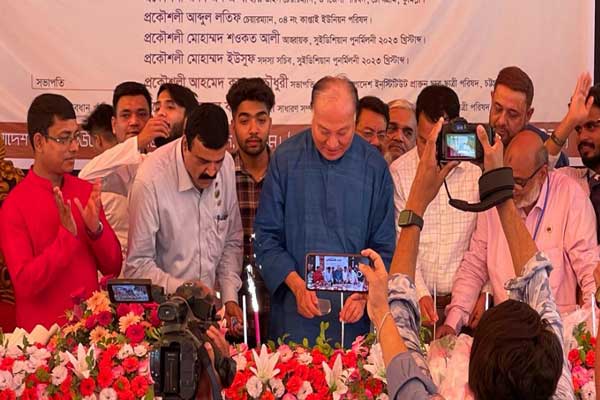 বিএসপিআইএ একাডেমিক ভবন নির্মাণ করা হবে: দীপংকর তালুকদার